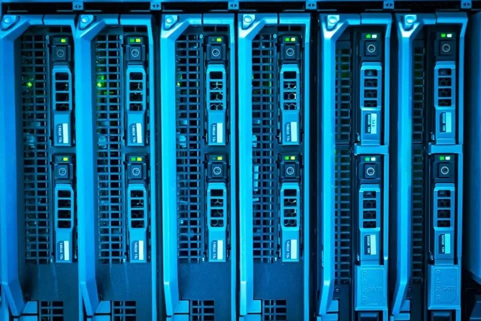 Sauvegarde Bare Metal vs Image Système : quelles différences pour l’entreprise ?